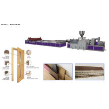 Machines d&#39;extrusion de profilés de fenêtres et de portes en PVC